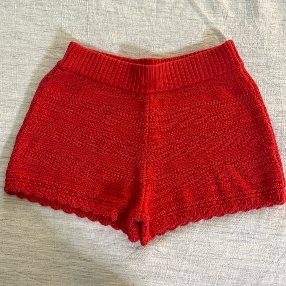 Abercrombie kids - crochet style shorts - girls 9/10 - red knit